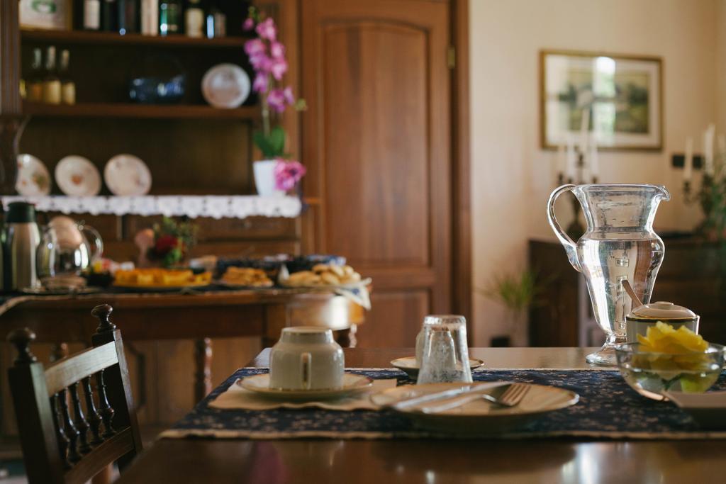 Bed and Breakfast I Grilli Кастаньоле-Ланце Экстерьер фото
