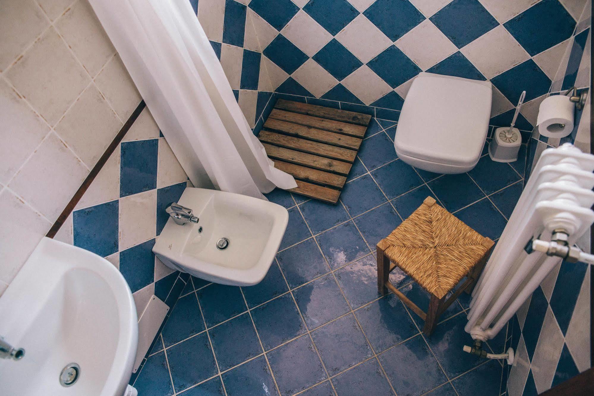 Bed and Breakfast I Grilli Кастаньоле-Ланце Экстерьер фото