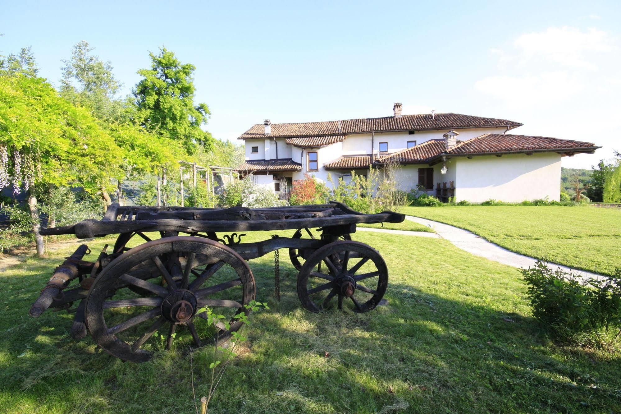 Bed and Breakfast I Grilli Кастаньоле-Ланце Экстерьер фото